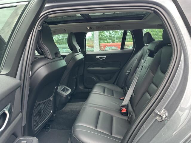 Volvo V60 2.0 B3 Business Pro / Trekhaak / Pano. dak / Stoelen voor en achter + stuur verwarmd / Leder / Pilot assist / BLIS /