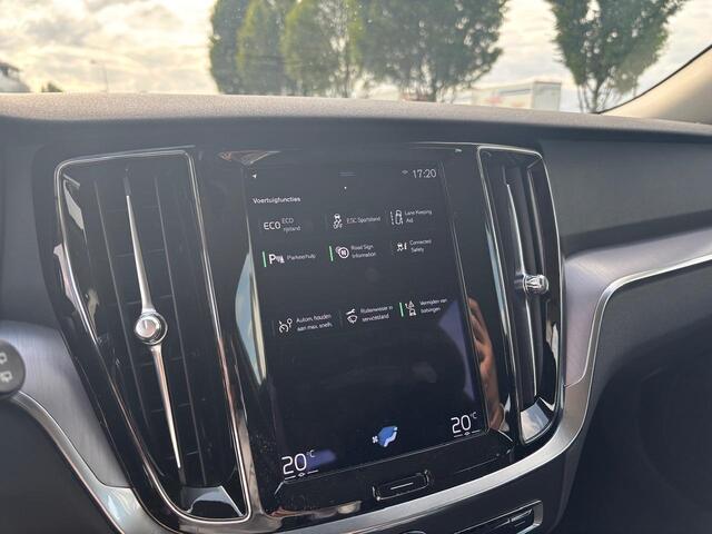 Volvo V60 2.0 B3 Core Trekhaak | Automaat | Cruise Control