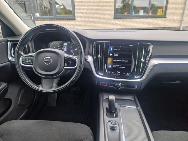 Volvo V60 2.0 B3 Momentum Climate Pack