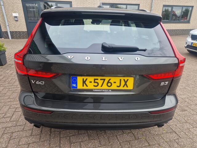 Volvo V60 2.0 B3 Momentum Climate Pack