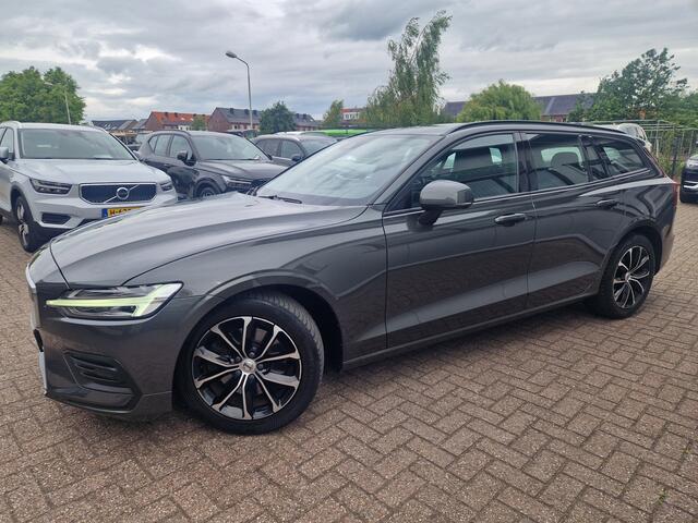 Volvo V60 2.0 B3 Momentum Climate Pack
