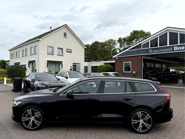 Volvo V60 2.0 T6 Recharge AWD Business Pro 19''Lmv, Trekhaak, Camera, Harman/Kardon