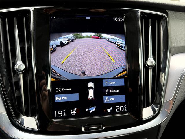 Volvo V60 2.0 T6 Recharge AWD Business Pro 19''Lmv, Trekhaak, Camera, Harman/Kardon
