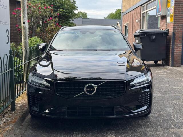 Volvo V60 2.0 T6 Recharge AWD R-Design