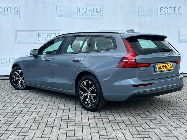 Volvo V60 2.0 B3 Essential STUURWIEL VERW | STOELVERW | GOOGLE MAPS | CAMERA | 2DE PINKSTERDAG GEOPEND VAN 10:00 UUR T/M 17:00 UUR