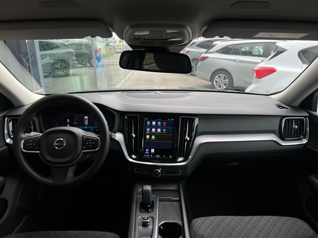 Volvo V60 2.0 B3 Essential STUURWIEL VERW | STOELVERW | GOOGLE MAPS | CAMERA | 2DE PINKSTERDAG GEOPEND VAN 10:00 UUR T/M 17:00 UUR