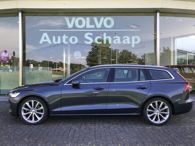Volvo V60 2.0 T4 Momentum Pro Automaat | Rijklaar incl 12 mnd Bovag | Panoramadak Trekhaak Camera Standkachel