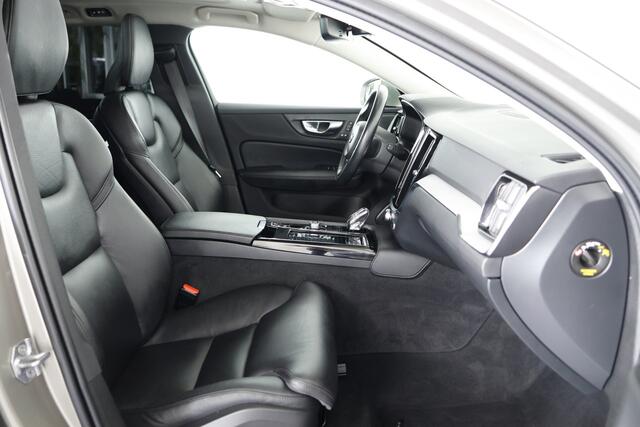 Volvo V60 2.0 T6 Recharge AWD Inscription / Opendak / HK / Pilot assist / HUD / CarPlay