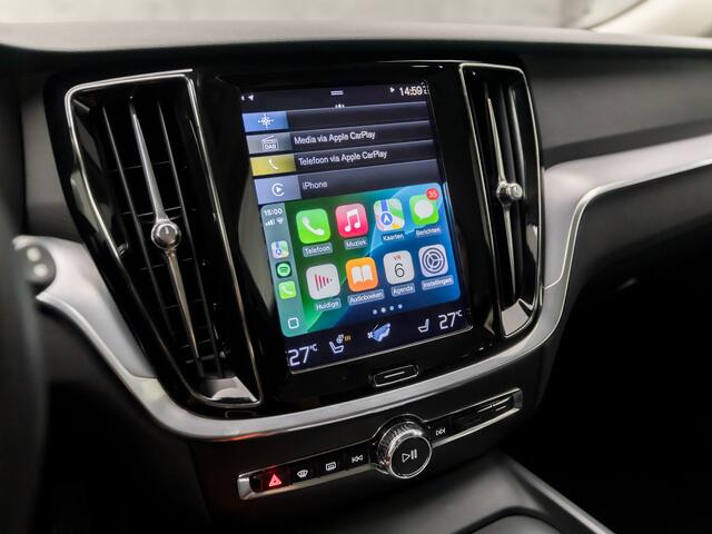 Volvo V60 2.0 B3 Momentum Advantage 177Pk Automaat (APPLE CARPLAY, GROOT NAVI, ADAPTIVE CRUISE, STUUR/STOELVERWARMING, SPORTSTOELEN, PARKEERSENSOREN, NIEUWE APK, NIEUWSTAAT)