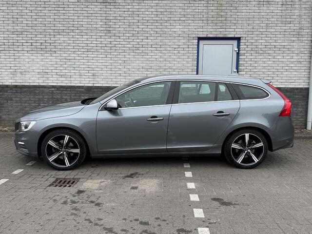 Volvo V60 1.5 T3 R-Design | Standkachel | Trekhaak afneembaar |