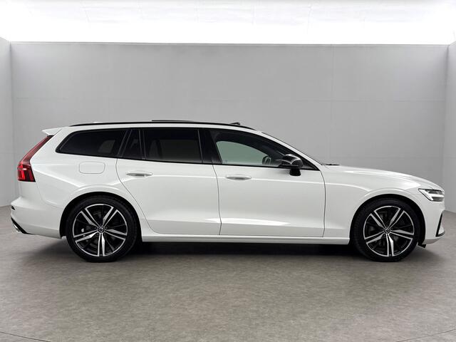 Volvo V60 2.0 T8 Twin Engine AWD R-Design 392PK Pano LED Virtual Trekhaak Memory Carplay Head-up Display Clima Cruise Navi PDC 19''LMV