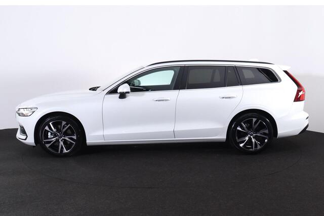 Volvo V60 B3 Core - IntelliSafe Assist & Surround - Parkeercamera achter - Verwarmde voorstoelen, stuur & achterbank - Parkeersensoren voor & achter - Draadloze tel. lader - Extra getint glas - 18' LMV - Elektrisch bedienbare achterklep - Keyless drive