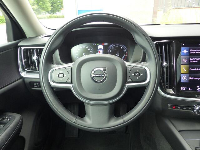 Volvo V60 B3 Momentum Advantage