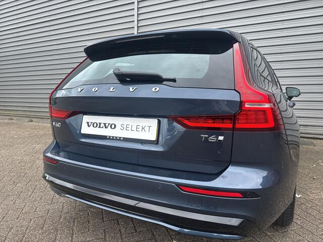 Volvo V60 T6 Plug-in hybrid AWD Plus Dark / Sportstoelen / Panoramadak / 360 camera / Trekhaak semi elektrisch /