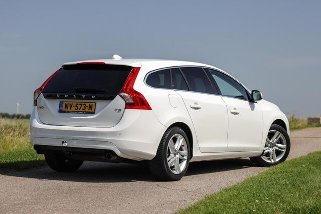 Volvo V60 1.5 T3 Aut. 152 pk Nordic+ ? Leder ? Xenon ? Navi