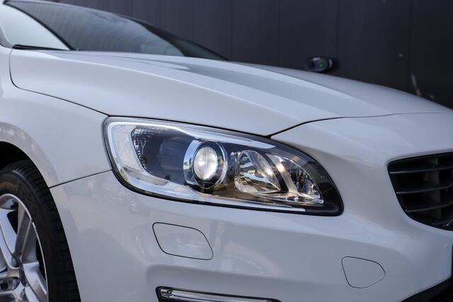 Volvo V60 1.5 T3 Aut. 152 pk Nordic+ ? Leder ? Xenon ? Navi