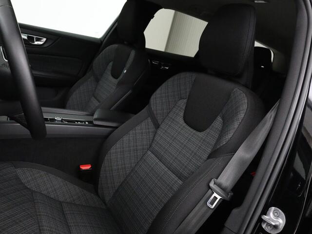 Volvo V60 2.0 B4 Core | 58.000km NAP | Stoel & Stuurverwarming | Full LED | Carplay | Camera | Elektrische achterklep | Navigatie
