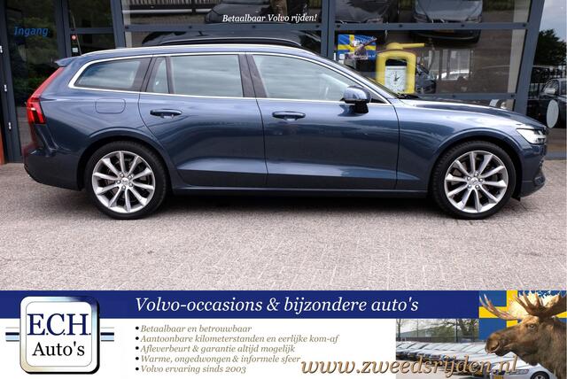 Volvo V60 T5 250 pk Aut. Leer, Sportstoelen, Apple CarPlay, 19 inch