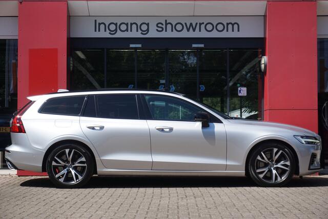 Volvo V60 2.0 T6 Twin Engine AWD R-Design | Panoramadak | HUD | ACC | B&W | 360° Camera | Winter Pakket |