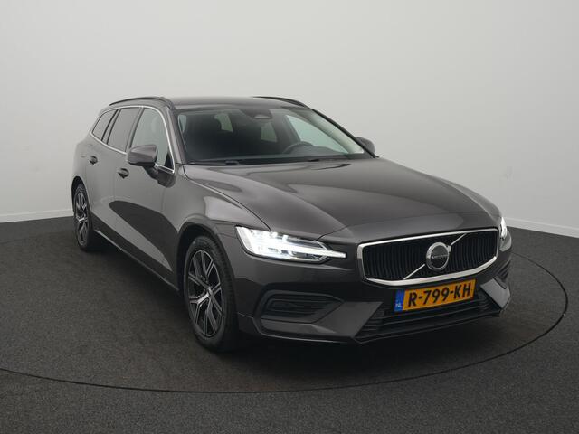 Volvo V60 2.0 B3 Core - RIJKLAARPRIJS - All seasonbanden - DAB+ - Achteruitrijcamera - Keyless Entry & GO - Stoel- en Stuurverwarming