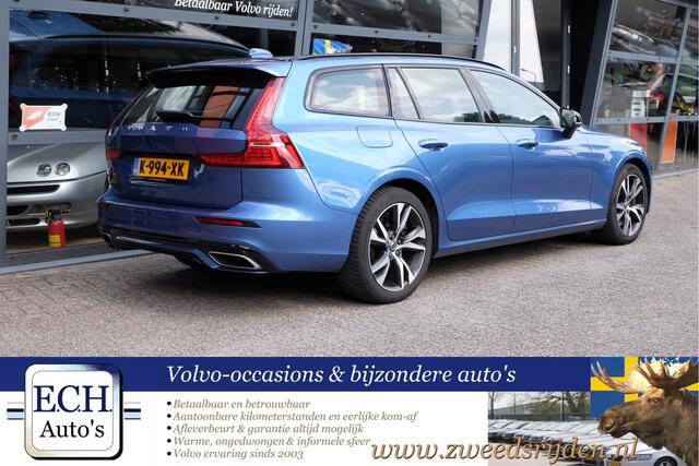 Volvo V60 2.0 B3 R-Design trekhaak en panodak