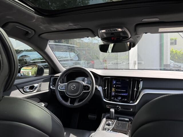 Volvo V60 2.0 T6 Recharge AWD R-Design |Panorama|360°Camera|Trekhaak|