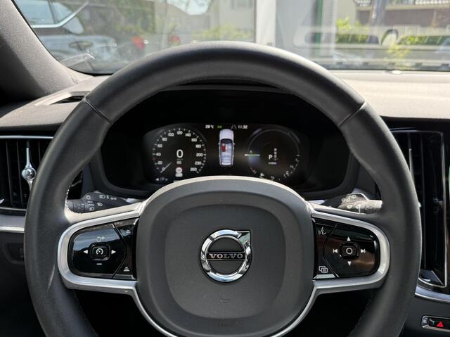 Volvo V60 2.0 T6 Recharge AWD R-Design |Panorama|360°Camera|Trekhaak|