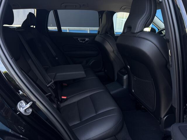 Volvo V60 2.0 T6 Plug-in hybrid AWD Plus Bright GRATIS Afleverpakket! | Harman & Kardon | Trekhaak Uitklapbaar | Elektrische Stoelen |