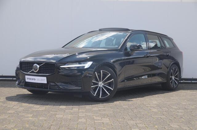 Volvo V60 T6 350PK Automaat AWD Plus Dark / Adaptive cruise control / Elektrische stoelen / Harman Kardon audio / Trekhaak / Pilot assist / BLIS / Stoel en stuur verwarming / Elektrische achterklep / Parkeersensoren met 360 camera / Google infotainment