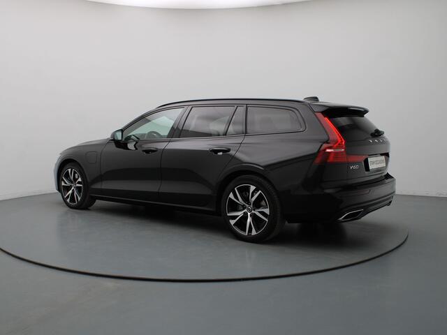 Volvo V60 250pk T6 Recharge AWD R-Design Automaat Camera | Adapt. Cruise | Navi | Parkeersens. v+a | Stoel-/stuurverw. |