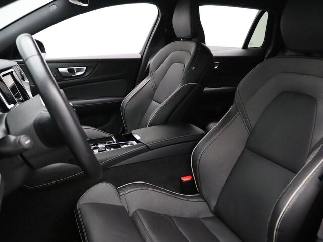 Volvo V60 250pk T6 Recharge AWD R-Design Automaat Camera | Adapt. Cruise | Navi | Parkeersens. v+a | Stoel-/stuurverw. |