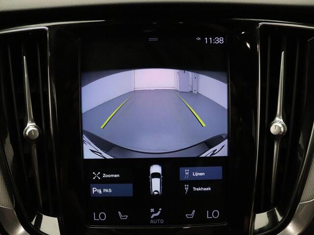 Volvo V60 250pk T6 Recharge AWD R-Design Automaat Camera | Adapt. Cruise | Navi | Parkeersens. v+a | Stoel-/stuurverw. |