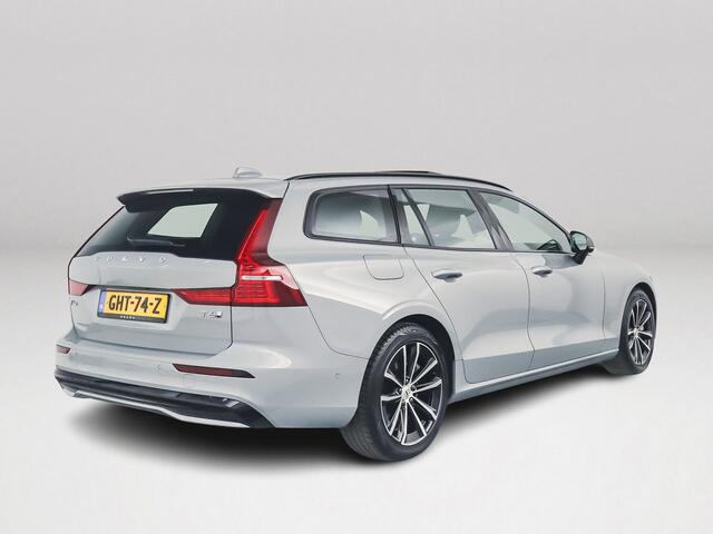 Volvo V60 T6 Aut. Plug-in hybrid AWD Plus Dark | Panoramadak | Harman Kardon | 360° camera | Trekhaak