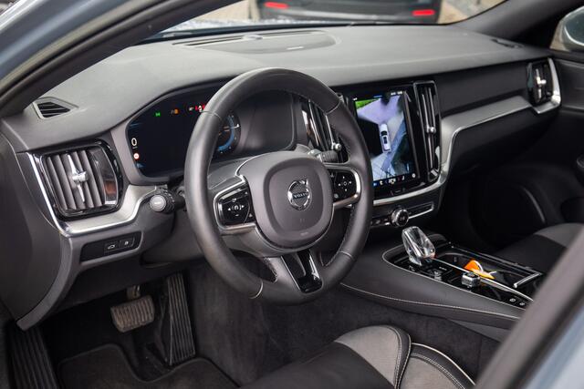 Volvo V60 2.0 T6 Plug-in hybrid AWD Plus Bright , Pano, Nappaleder, Harman/Kardon, Memory