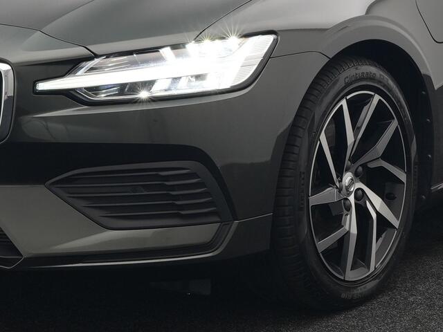 Volvo V60 T6 Twin Engine AWD Momentum Pro Plug In Hybrid 340pk Dealer O.H PHEV | Adaptive Cruise | Harman Kardon | Lederen Sportstoelen | Camera | Pilot Assist | Apple Carplay | Navigatie | Blis | Virtual | DAB