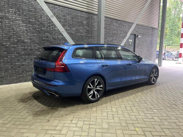 Volvo V60 T4 R-Design | Panoramadak | harman/kardon | ACC | BLIS | Camera | Stoelverwarming