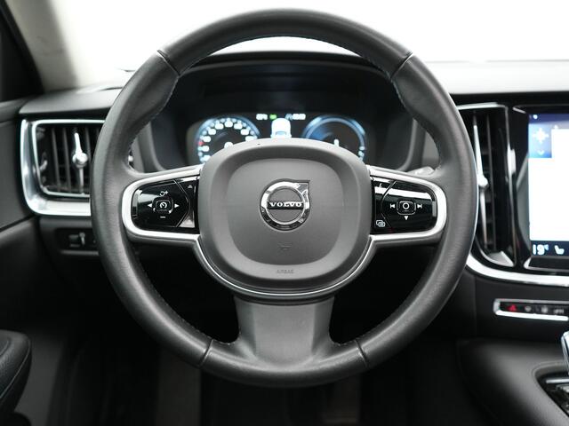 Volvo V60 T6 Twin Engine AWD Inscription Plug In Hybrid 340pk Dealer O.H. PHEV | Panodak | Trekhaak af Fabriek | Lederen Sportstoelen Memory | Apple Carplay | Navigatie | Camera | Virtual | Stoelverwarming |
