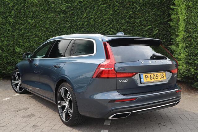 Volvo V60 2.0 B4 Inscription l 360 Camera l Panoramadak | Leder interieur |