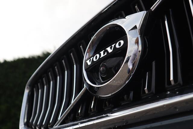 Volvo V60 2.0 B4 Inscription l 360 Camera l Panoramadak | Leder interieur |