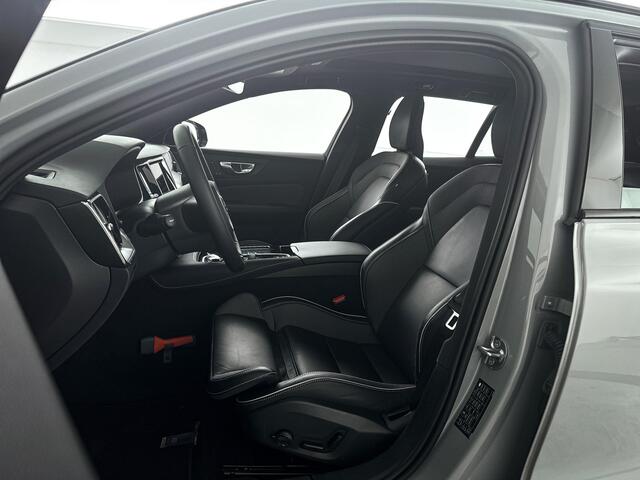 Volvo V60 T6 Aut. Plug-in hybrid AWD Plus Dark | Panoramadak | 360° camera | Harman Kardon | Trekhaak