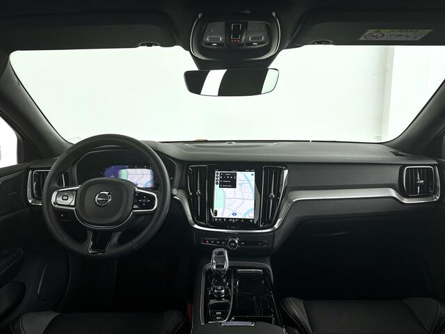 Volvo V60 T6 Aut. Plug-in hybrid AWD Plus Dark | Panoramadak | 360° camera | Harman Kardon | Trekhaak