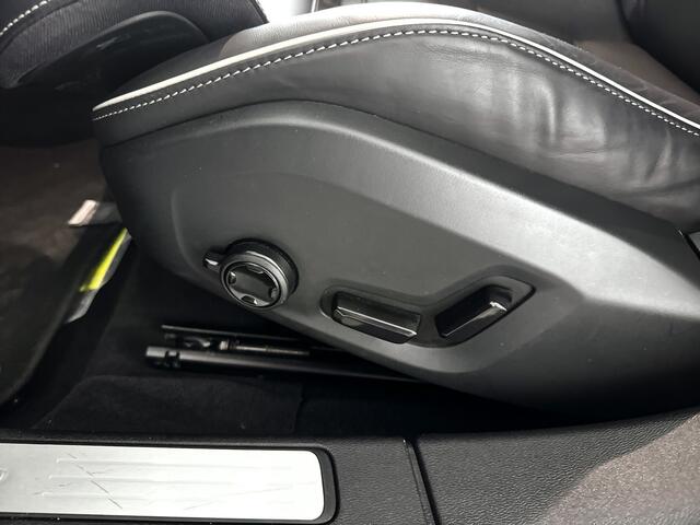 Volvo V60 T6 Aut. Plug-in hybrid AWD Plus Dark | Panoramadak | 360° camera | Harman Kardon | Trekhaak