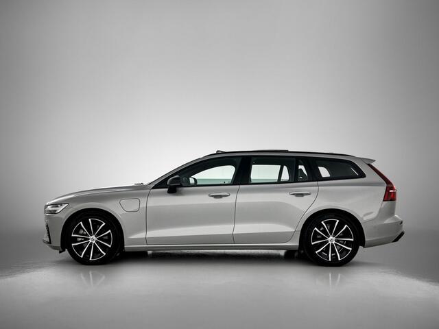 Volvo V60 2.0 T6 AWD Plus Dark | 360° Camera | Trekhaak | Panoramadak |