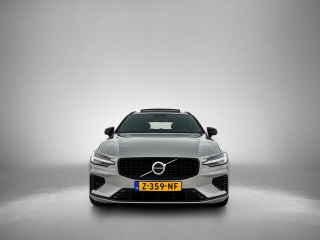 Volvo V60 2.0 T6 AWD Plus Dark | 360° Camera | Trekhaak | Panoramadak |