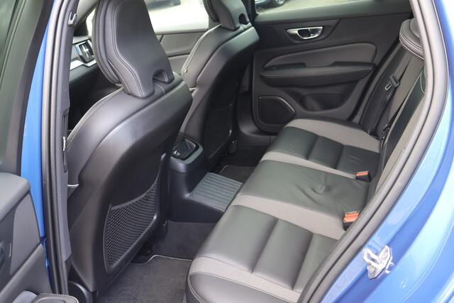 Volvo V60 2.0 T8 Twin Engine AWD R-Design | Plug in Hybrid | Harman Kardon |