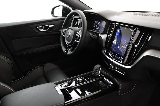 Volvo V60 T8 RECHARGE AWD R-DESIGN -POWER-SEATS|CAMERA|19"|ADAP.LED|BLIS|TREKHAAK