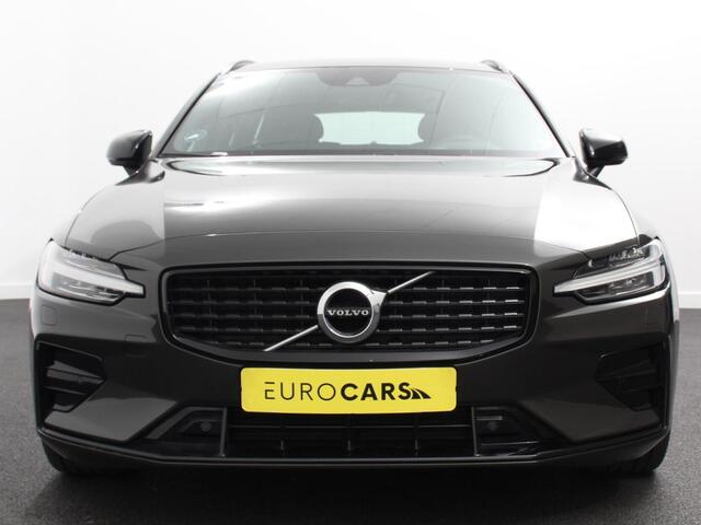 Volvo V60 2.0 B4 R-Design Navigatie Camera Climate Control Parkeer Sensoren Cruise Control Adaptive Verwarmde voorstoelen Lichtmetalen Velgen