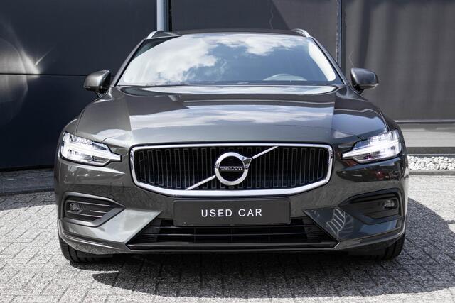 Volvo V60 B3 Automaat Business Pro | Parkassist voor en achter| Parkeer Camera| Adaptieve Cruise Control| Blind spot| Semi Electrische Trekhaak| Verwarmbare Voorstoelen| Verwarmbare Achterbank| Verwarmbaar Stuurwiel.