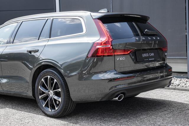 Volvo V60 B3 Automaat Business Pro | Parkassist voor en achter| Parkeer Camera| Adaptieve Cruise Control| Blind spot| Semi Electrische Trekhaak| Verwarmbare Voorstoelen| Verwarmbare Achterbank| Verwarmbaar Stuurwiel.