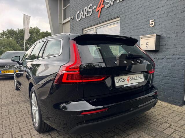 Volvo V60 2.0 D3 Momentum Pro + Camera + 1/2 leder + Navi - 2020 - 96 dkm Uniek!
